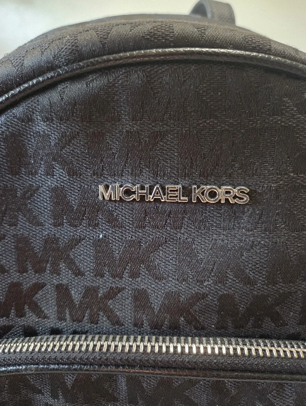 Michael Kors compact michael